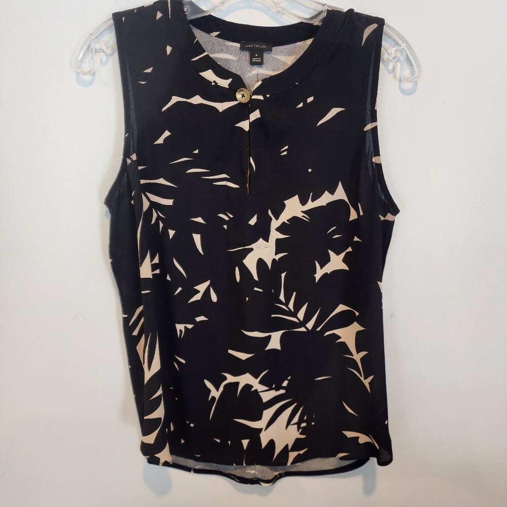 Ann Taylor Mixed Media Sleeveless Top, Size M, EUC
